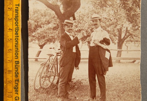 Set of 8 carton photographs
