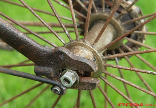 „X-frame“ – bezpečník