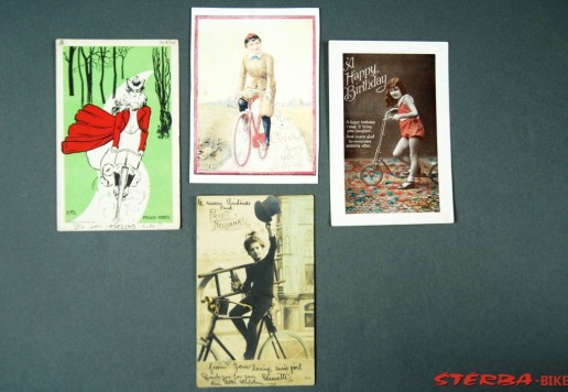Set of 4 postcard