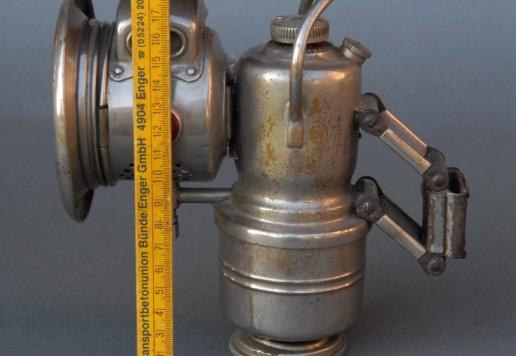 Powell & Hanmer gas lamp