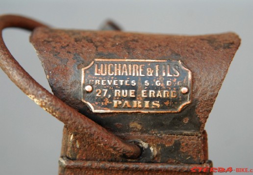 H.LUCHAIRE Paris – lamp