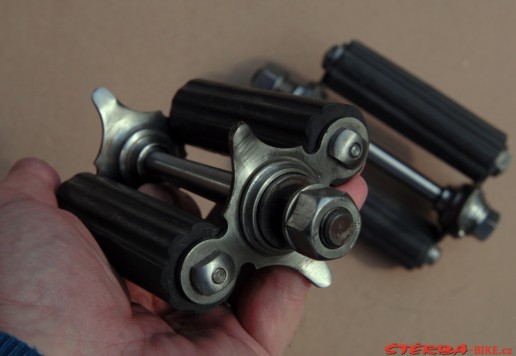 Replica of pedals for a high-wheel bicycle