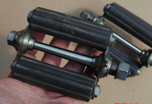 Replica of pedals for a high-wheel bicycle