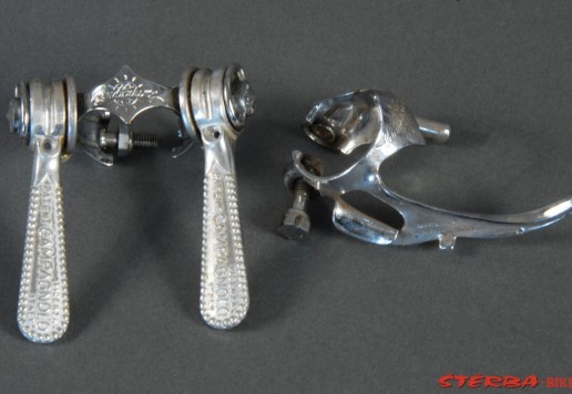Derailleur levers campagnolo