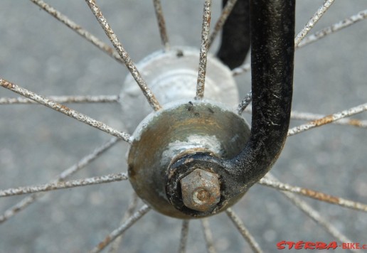 High Wheel - 52", 'Mail' - England