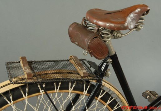 Jarolímek lady's bicycle, BSA frame