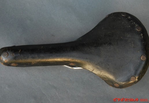 BROOKS race saddle