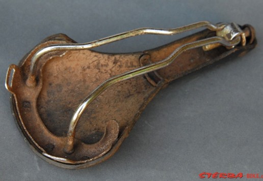 BROOKS race saddle