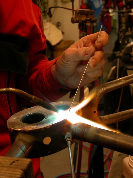 Painting the frames of historical bicycles