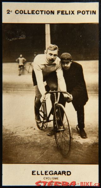Racers around 1900
