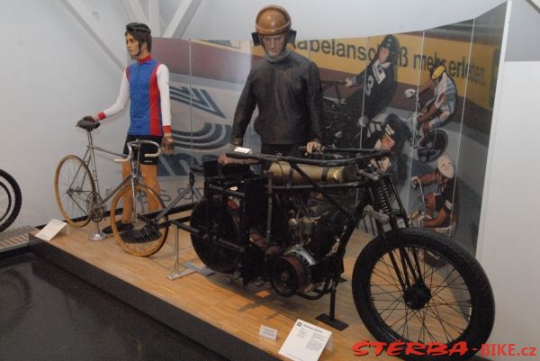 55/E - Deutsches Zweirad museum 2015