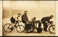 Racers around 1900
