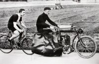 Kola a motocykly