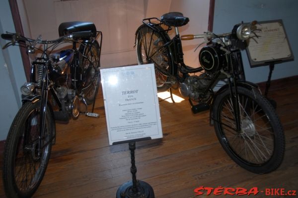 06/B. Henri Malartre museum, Lyon – Francie