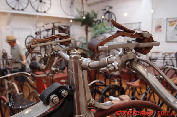 Farren Bicycle Collection