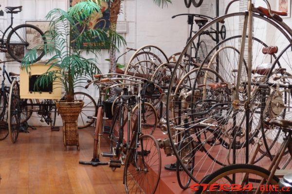 Farren Bicycle Collection