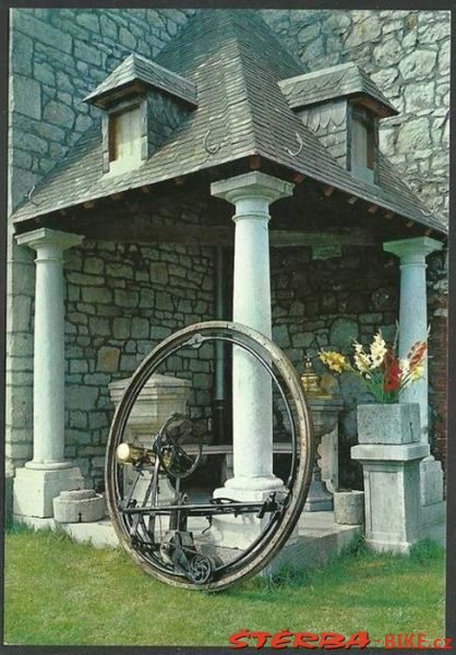 71 - Musée du cycle Falmignoul