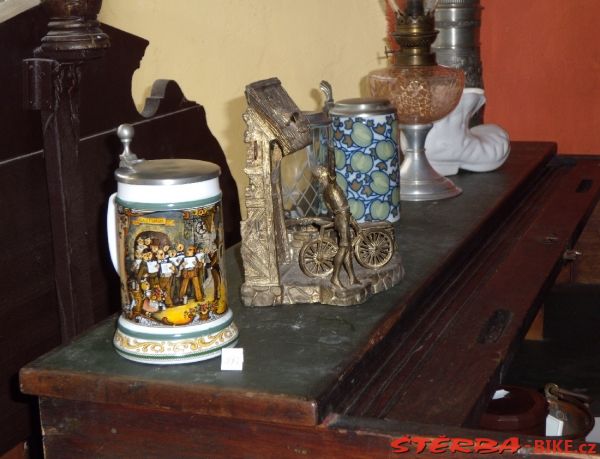 Velo - moto  museum  – Loket