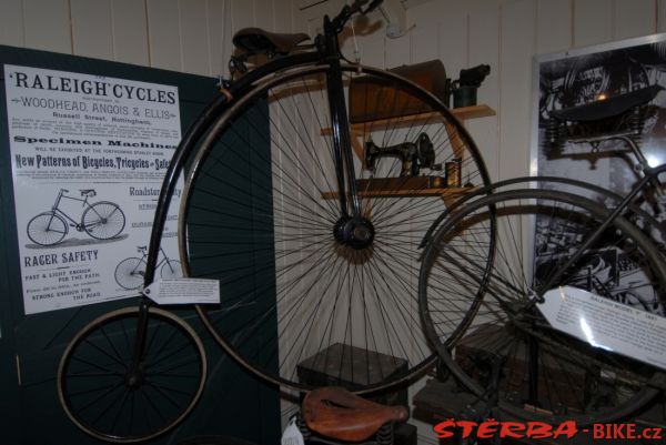 97/A - BROOKLANDS velo museum