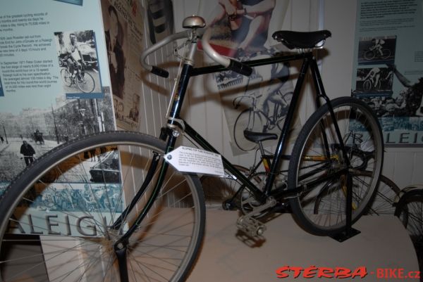 97/A - BROOKLANDS velo museum