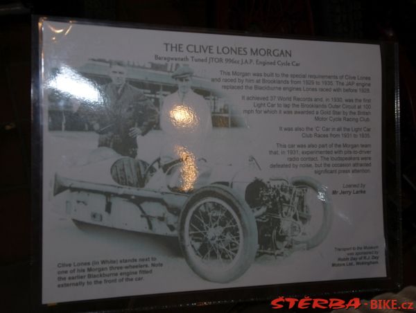 97/B - BROOKLANDS motor museum