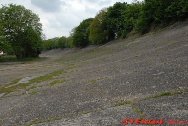 97/C - BROOKLANDS motor racing circuit