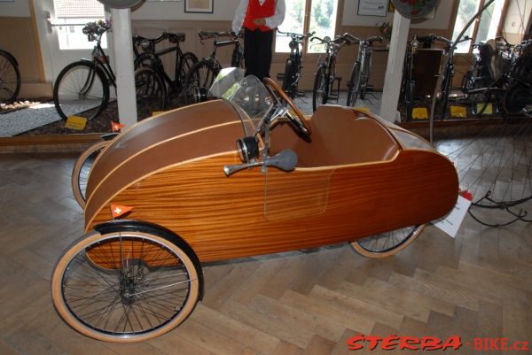 94/A - Národní VELO-MUZEUM Švýcarsko