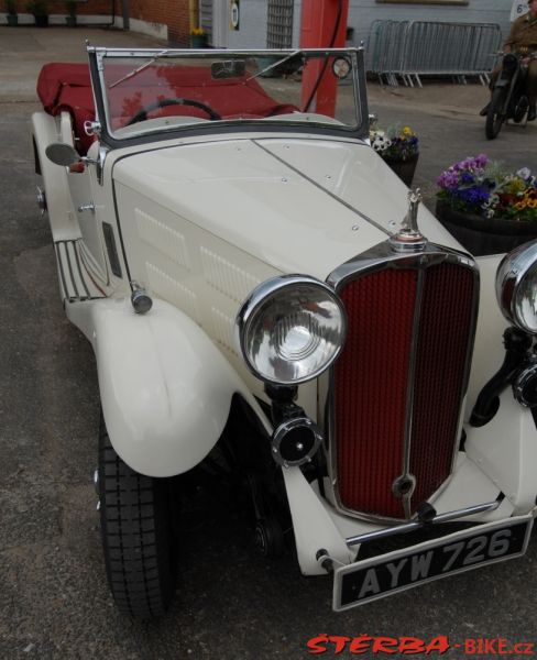 97/B - BROOKLANDS motor museum