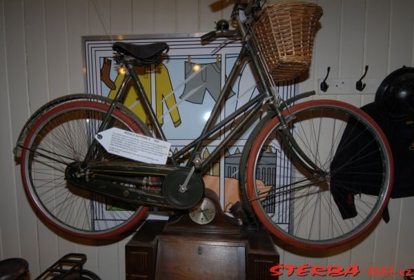 97/A - BROOKLANDS velo museum