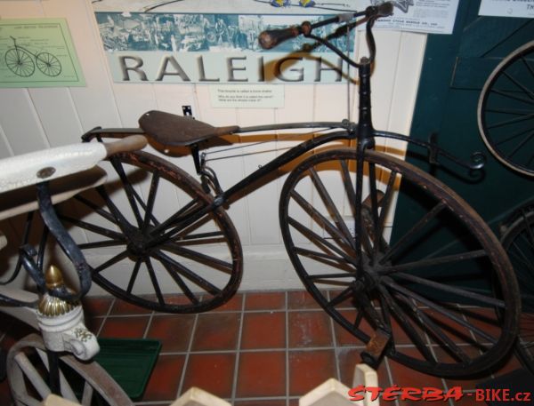 97/A - BROOKLANDS velo museum