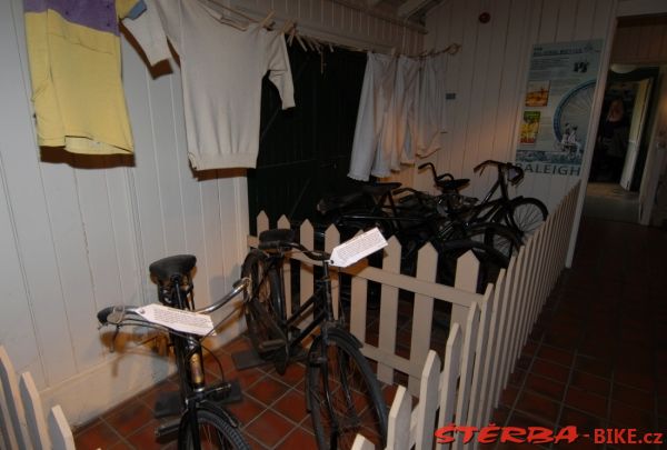 97/A - BROOKLANDS velo museum