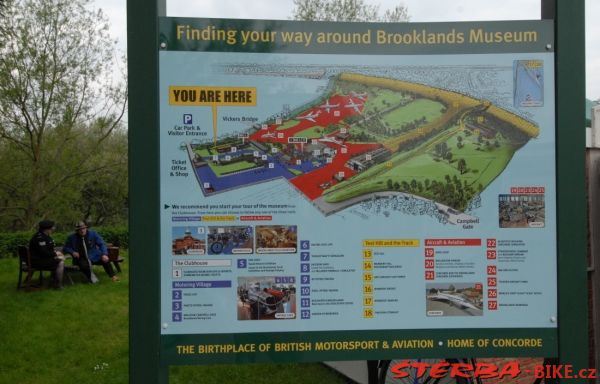 97/B - BROOKLANDS motor museum
