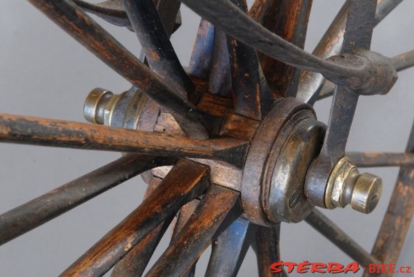 Velocipéd, neznámý výrobce, Francie – okolo 1870