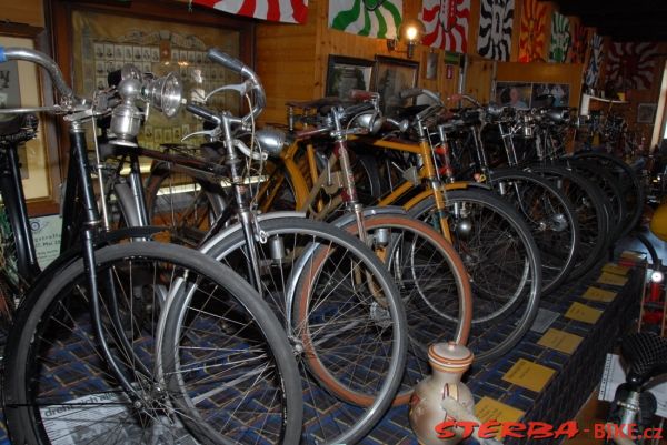 94/A - Národní VELO-MUZEUM Švýcarsko