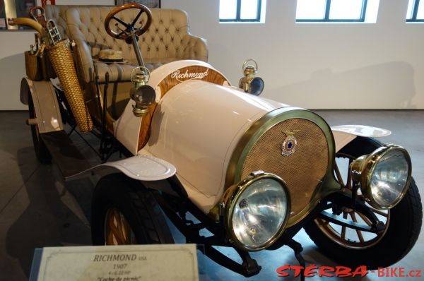 111/A - Museo Automovilistico de Málaga