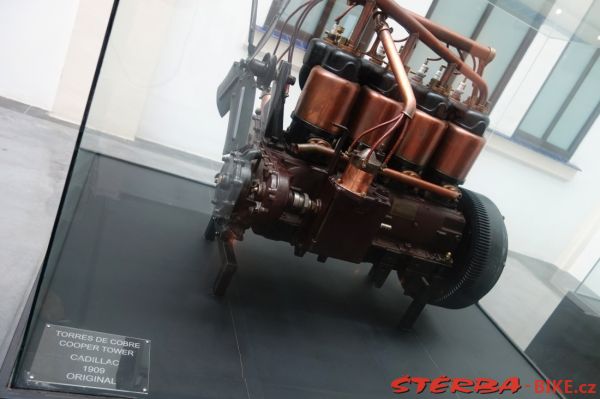 111/B - Museo Automovilistico de Málaga