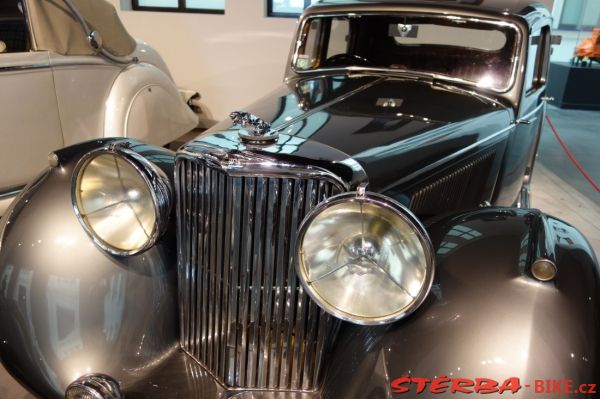 111/A - Museo Automovilistico de Málaga