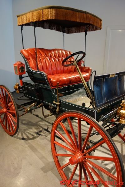 111/A - Museo Automovilistico de Málaga