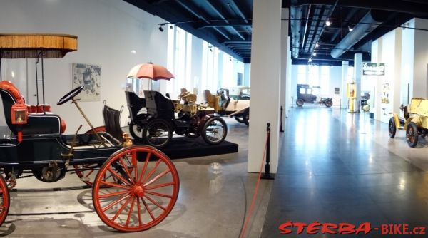 111/A - Museo Automovilistico de Málaga