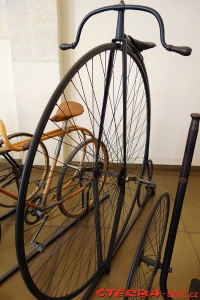 123/A - Musée des arts et métiers