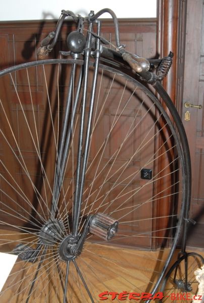 126/A – Hradec nad Moravicí