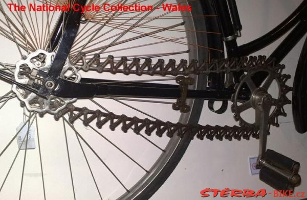 Simpson Lever Chain 4