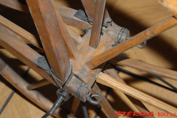 126/A – Hradec nad Moravicí