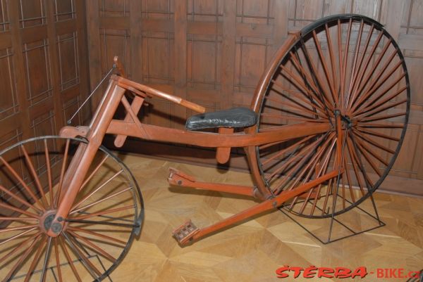 126/A – Hradec nad Moravicí