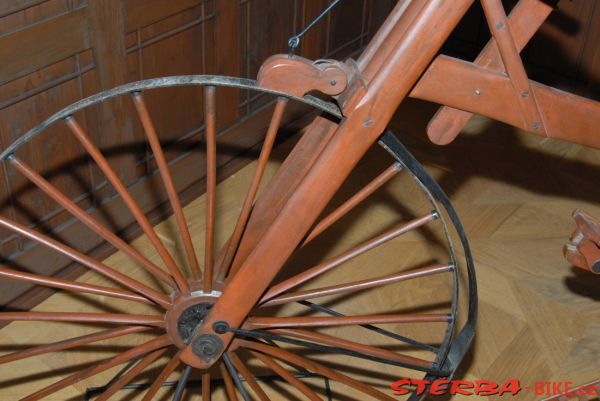 126/A – Hradec nad Moravicí