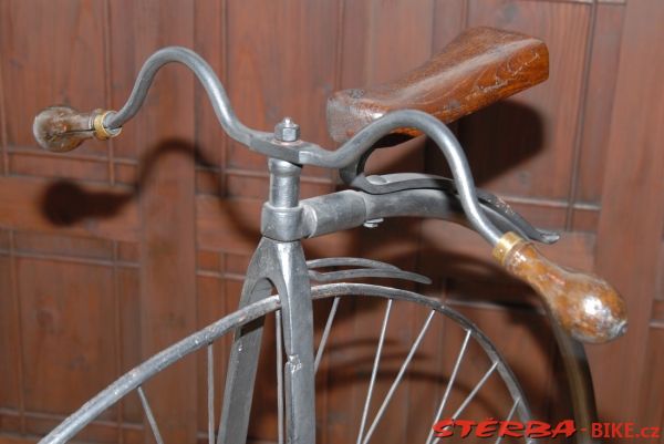 126/A – Hradec nad Moravicí