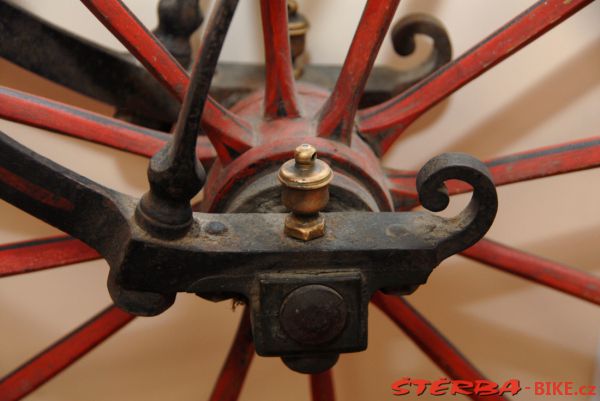 08/A. Moto velo musée, Domazan – France