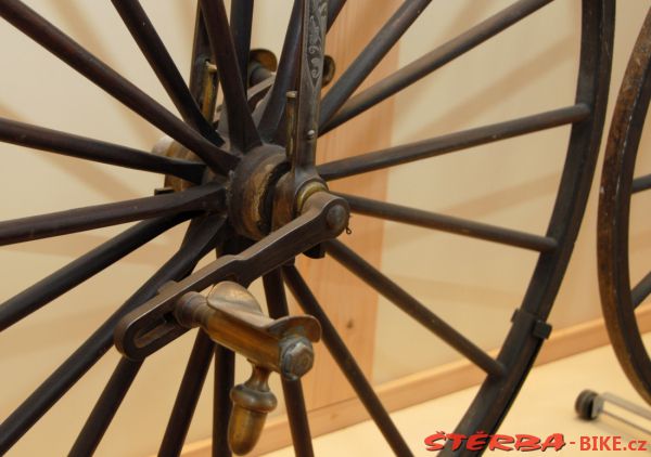 08/A. Moto velo musée, Domazan – France