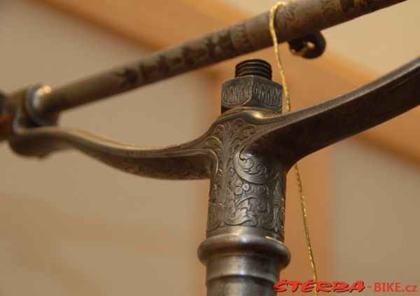 08/A. Moto velo musée, Domazan – France