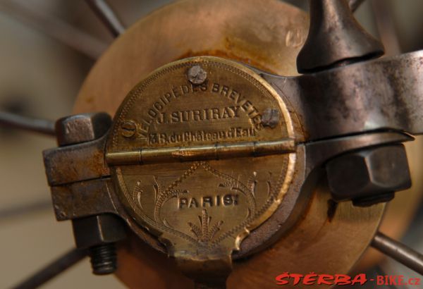 08/A. Moto velo musée, Domazan – France